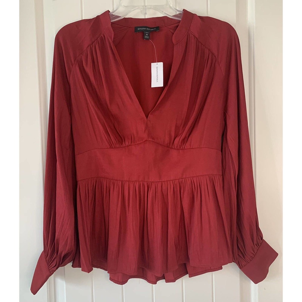 NWT Banana Republic Petite Peplum Top Blouse Shirt Long Sleeves P Med Red Star